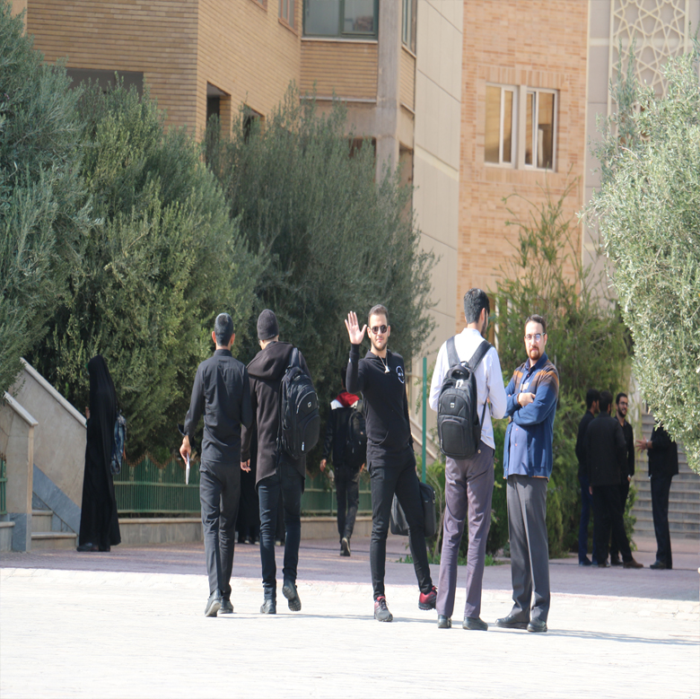 دانشجویان